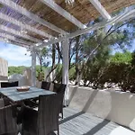 Sea Sound White Katikies 4*