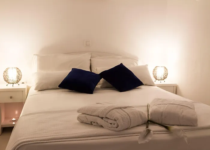 Sea Sound White Katikies