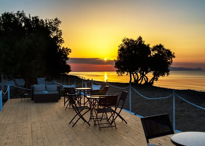 Sea Sound White Katikies Exomitis (Santorini)